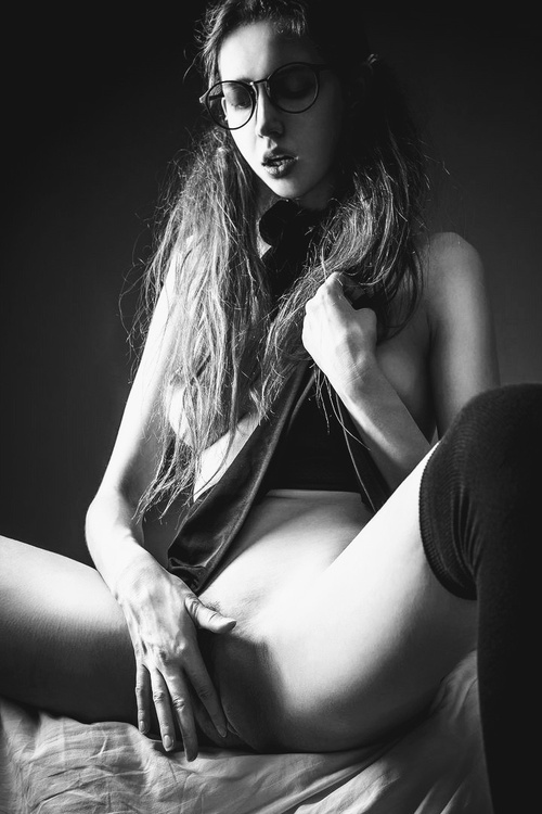 Erotic photo #196695