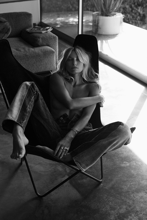 Erotic photo #387796