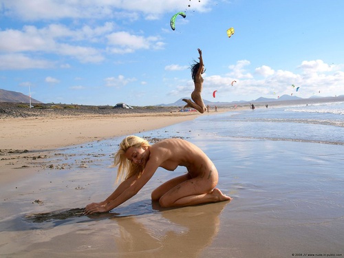Erotic photo #924444