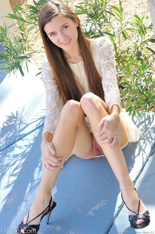 Erotic photo #594402