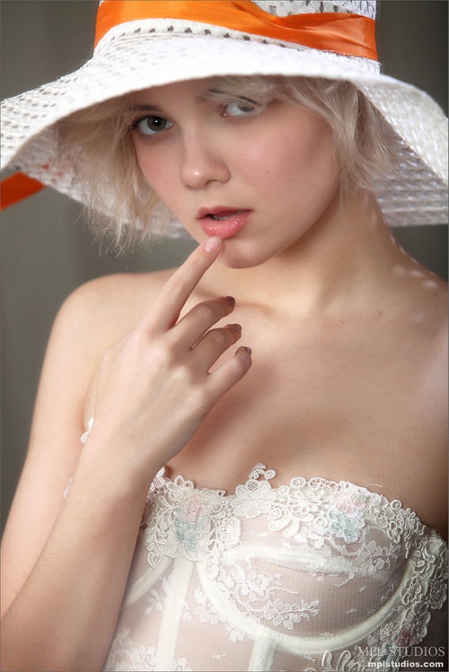 Erotic photo #884791